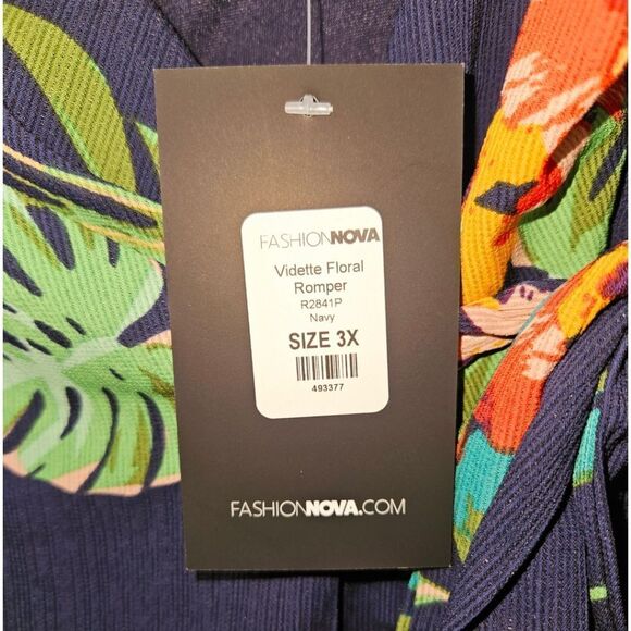 FASHION NOVA VIDETTE Navy Blue Floral Side Tie Romper 3X - Picture 13 of 16